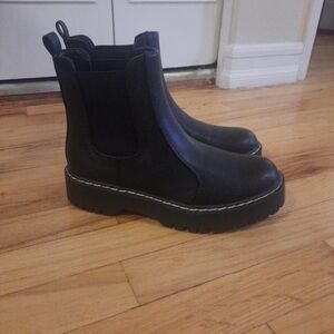 Sincerely Jules Black Chunky Ankle Booties